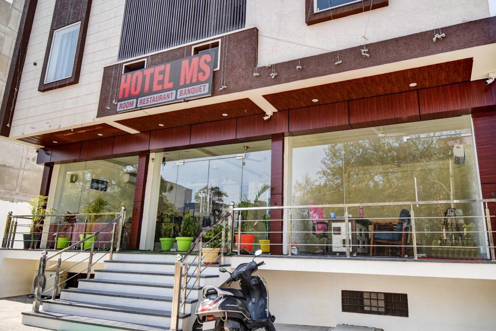 Hotel M.S Dzsaipur Kültér fotó
